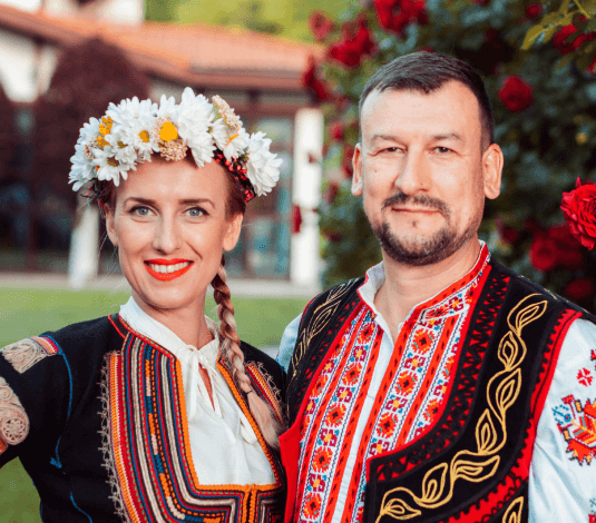 Относно.png